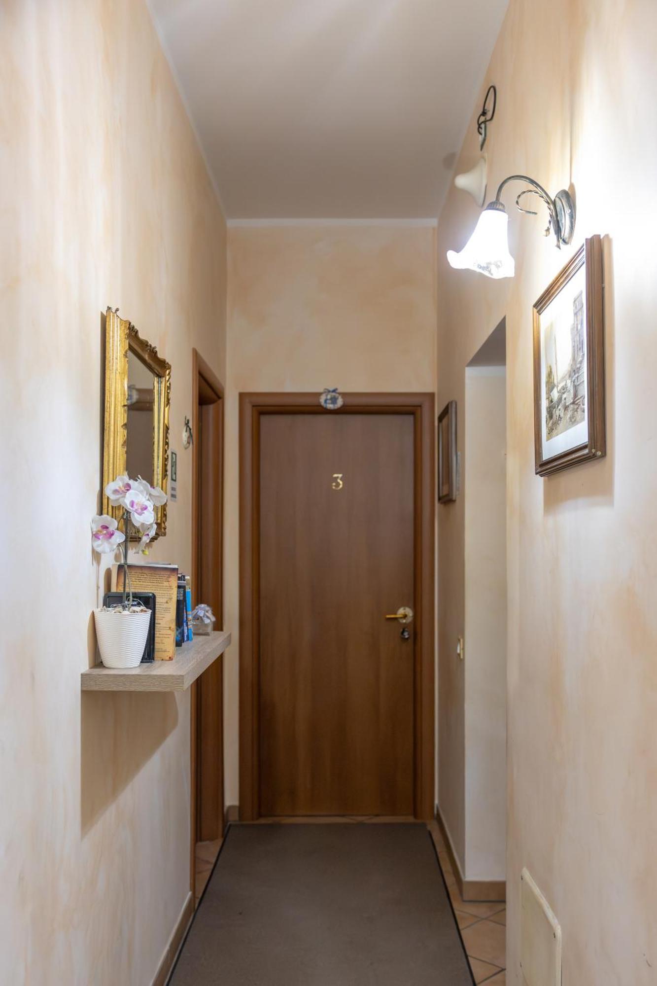 Casa Lollobrigida Bed & Breakfast Ciampino Ngoại thất bức ảnh