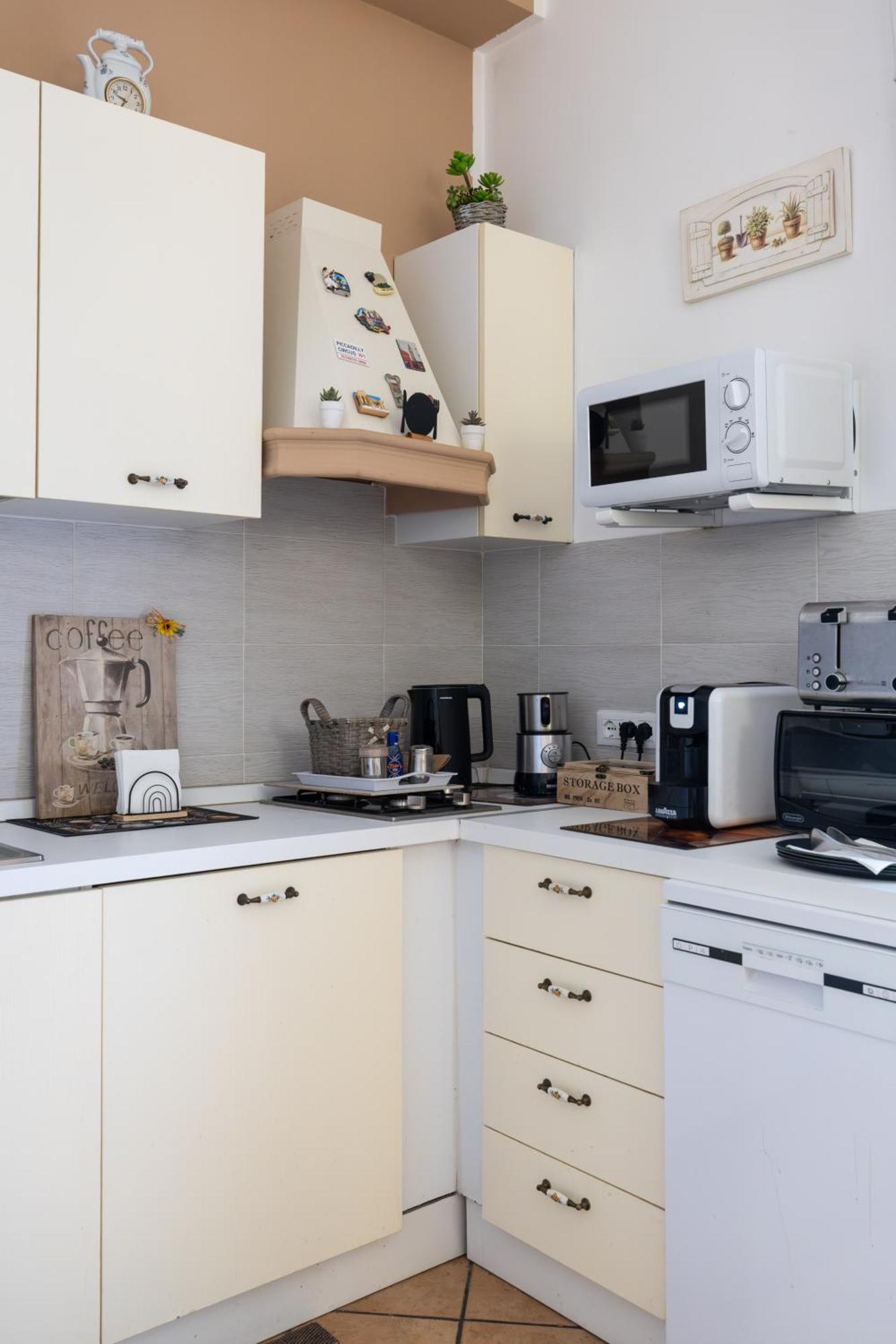 Casa Lollobrigida Bed & Breakfast Ciampino Ngoại thất bức ảnh